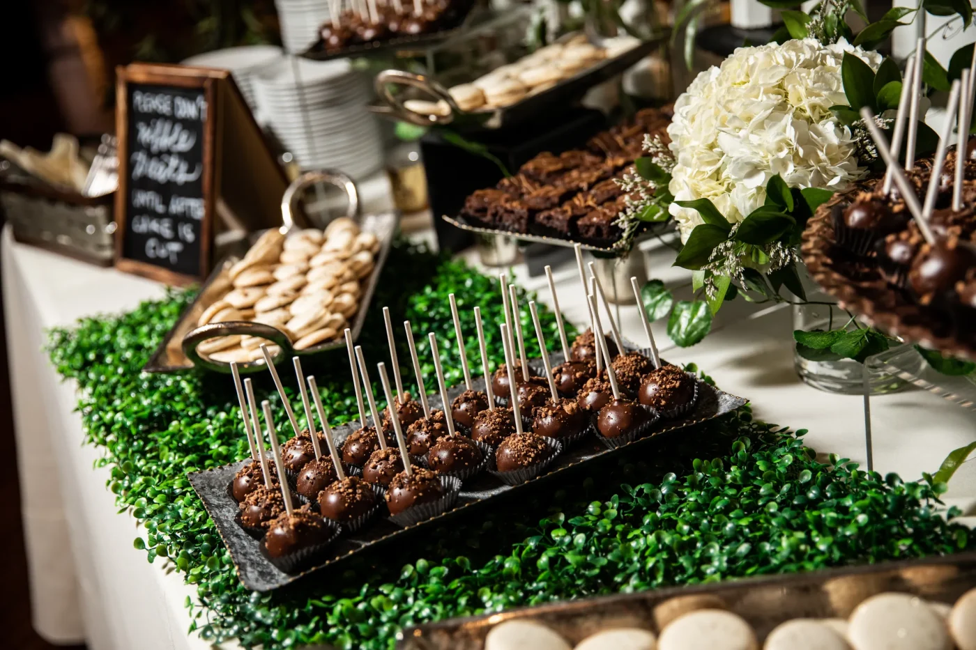 9. Low-Sugar Artisanal Treat Stations